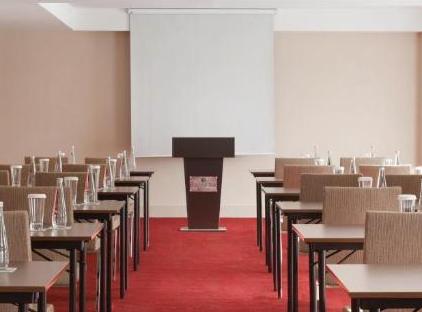 تور هتل رامادا انکور بای ویندهام استانبول بایرام‌پاشا تورنگار