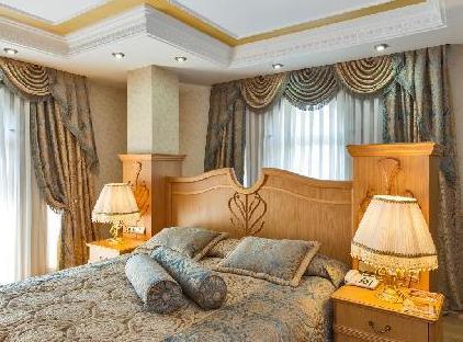 تور هتل ویندهام استانبول شهر قدیم تورنگار