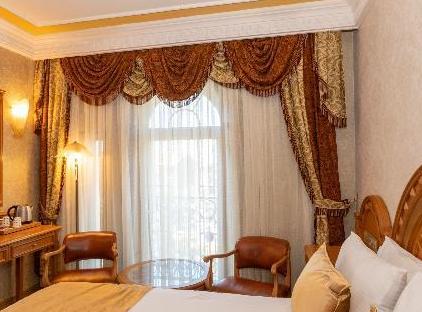 تور هتل ویندهام استانبول شهر قدیم تورنگار