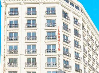 تور هتل و اسپا ایلک‌بال دیلاکس استانبول تورنگار