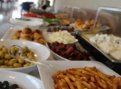 تور هتل تووتوغلو استانبول تورنگار
