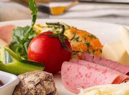 تور هتل دانیس استانبول تورنگار