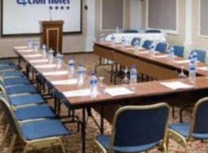 تور هتل و اسپا فور سایدز لیون تکسیم استانبول تورنگار