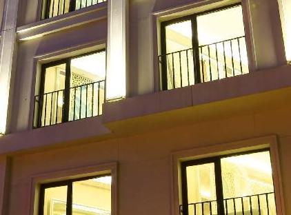 تور هتل دیزاین گریت فورچون استانبول تورنگار