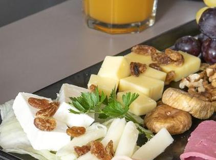 تور هتل پریمیوم منالو فرودگاه استانبول تورنگار