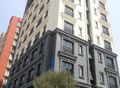 تور هتل تریپ بای ویندهام استانبول آتاشهیر تورنگار