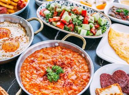 تور هتل بوتیک RW استانبول تورنگار