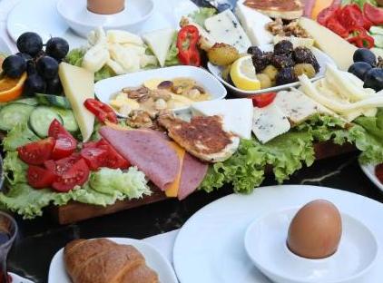تور هتل ویلا سیستا استانبول تورنگار