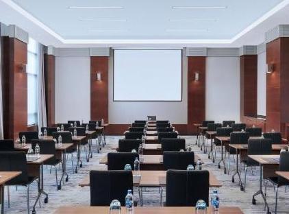 تور هتل‌های دلتا استانبول لونت تورنگار