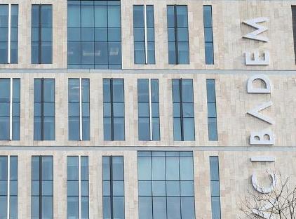تور هتل فاکس استانبول تورنگار