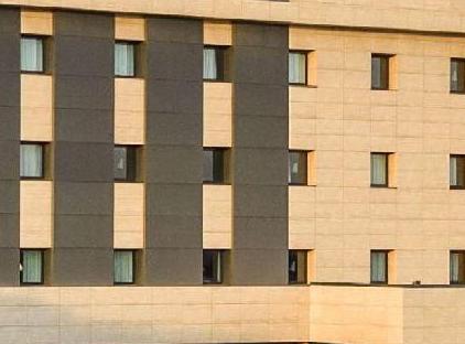 هتل ایبیس  توزلا استانبول تورنگار