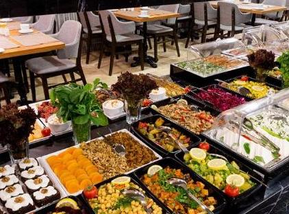 تور هتل فور سایدس سیسلی استانبول تورنگار