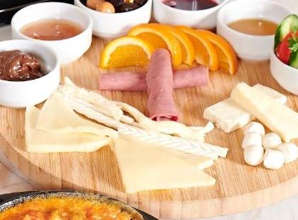 تور هتل ساراتوگا استانبول تورنگار