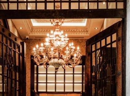 هتل طراحی کرونتون استانبول تورنگار