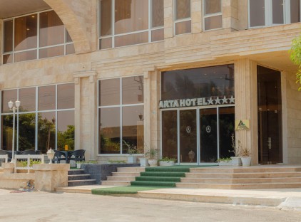 تور قشم هتل آرتا تورنگار