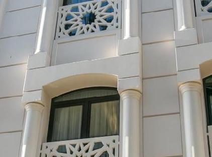 تور هتل و سوئیت بیزاس استانبول تورنگار