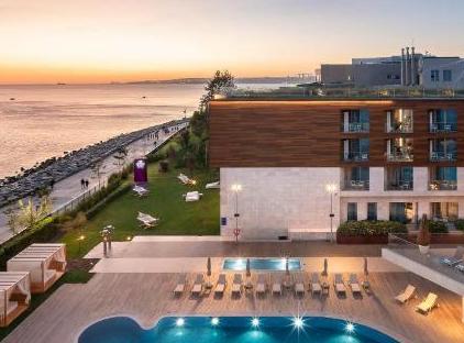 تور هتل کرون پلازا فلوریا استانبول، هتلی از مجموعه IHG تورنگار