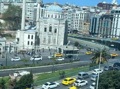 تور هتل سوئیت ماراندا استانبول تورنگار