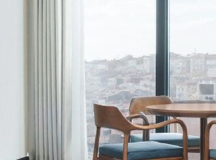 تور هتل وستین استانبول نیشانتاشی تورنگار