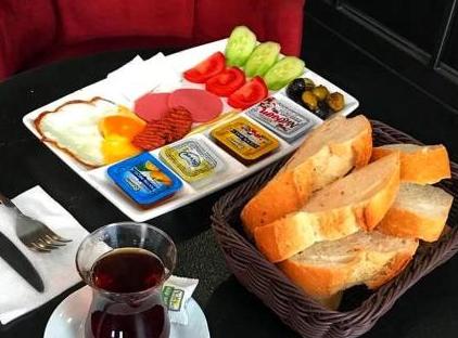تور آیسا هتل استانبول تورنگار