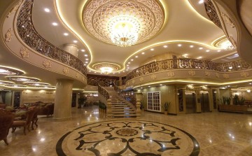 تور اصفهان هتل آرماندیساز تهران