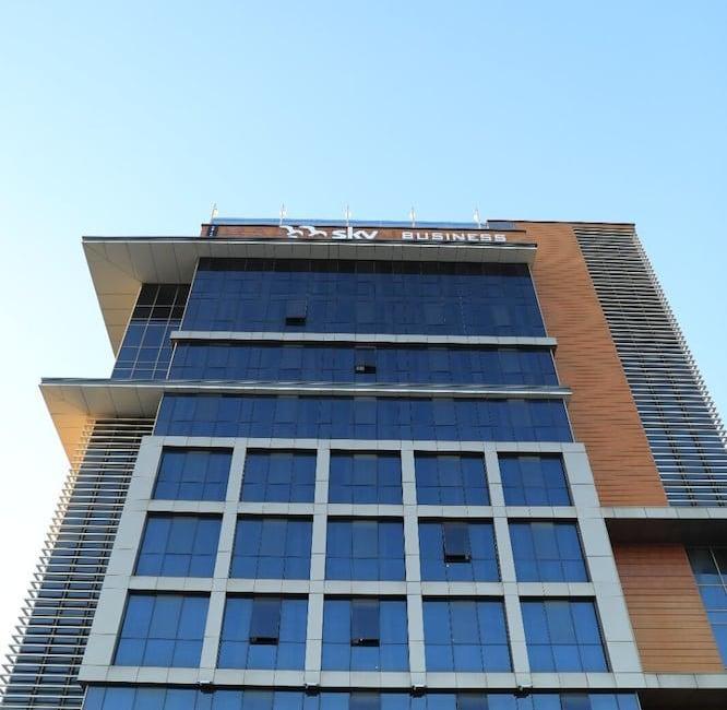 هتل اکتیو بسرن بیزینس تورنگار