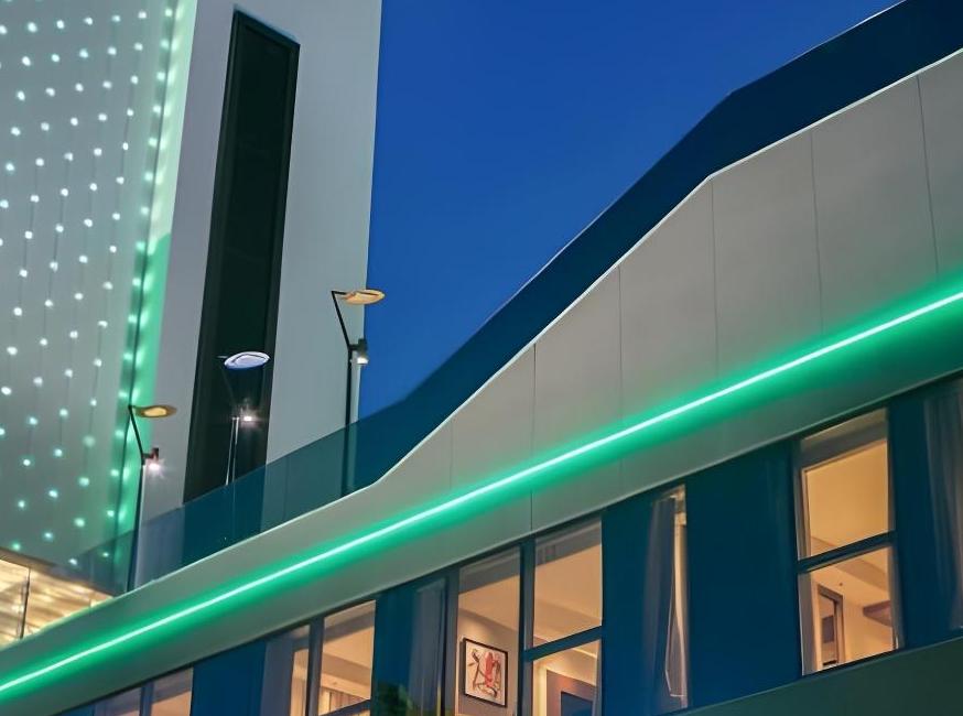 هتل هالیدی این آنتالیا - لارا توسط IHG تورنگار
