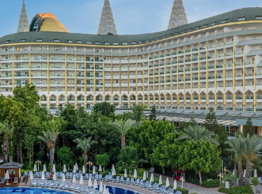 هتل دلفین امپریال تورنگار