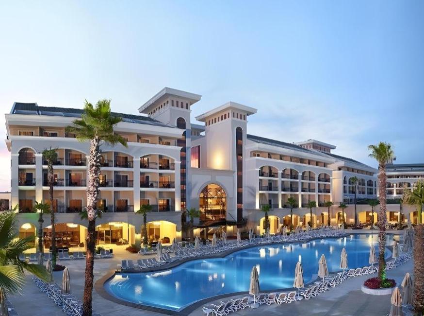 هتل دوبدان اکسکلوسیو و اسپا تورنگار