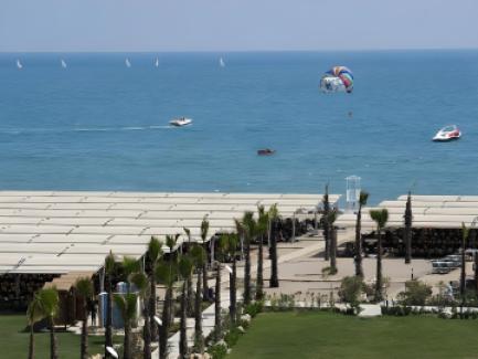 هتل کریستال واتر ورلد ریزورت اسپا - همه چیز شامل