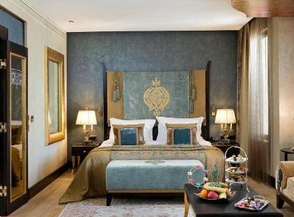 هتل تایتانیک مردان پالاس تورنگار