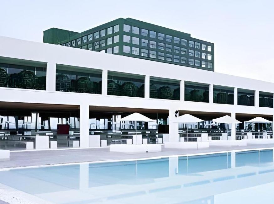 هتل آدم و حوا - فقط بزرگسالان تورنگار