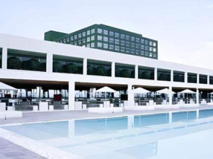 هتل آدم و حوا - فقط بزرگسالان