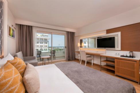 هتل شرود اکسکلوسیو لارا