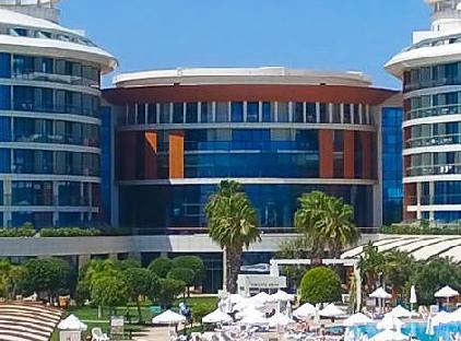 هتل بایا لارا - همه چیز شامل تورنگار