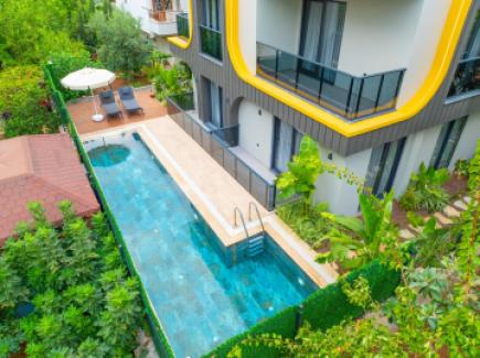 هتل زلوکس سوئیت