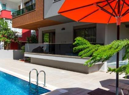 هتل ترند سوئیتس تورنگار