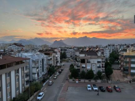 آپارتمان 3+1 نزدیک ساحل کنیآلتى