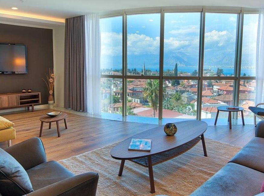 آرک هومز ۸ / آپارتمان دو خوابه با منظره دریا تورنگار