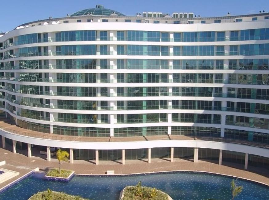 هتل ماکسی سیروس تاون ۱ خوابه استخر رایگان، اسپا، فیتنس، باشگاه تورنگار