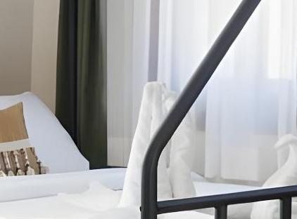 هتل دل‌مار هوم تورنگار