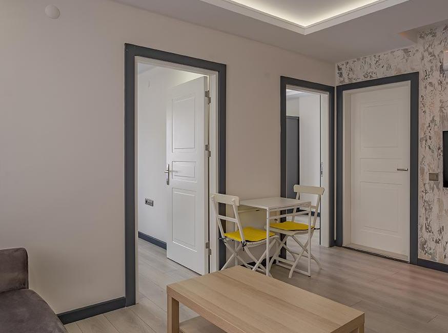 سوئیت خانوادگی (با بالکن) تورنگار