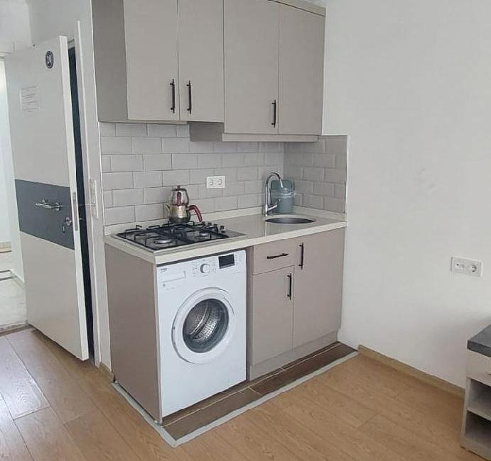 آپارتمان # ۲۰ ۱+۰ (استودیو) تورنگار