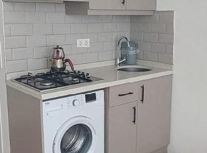 آپارتمان # ۲۰ ۱+۰ (استودیو) تورنگار