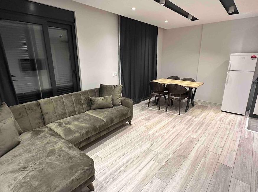 آپارتمان محشر لارا ۳ (۲+۱) تورنگار