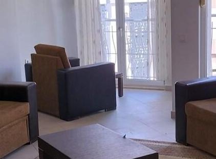 زمروت اویمیز تورنگار