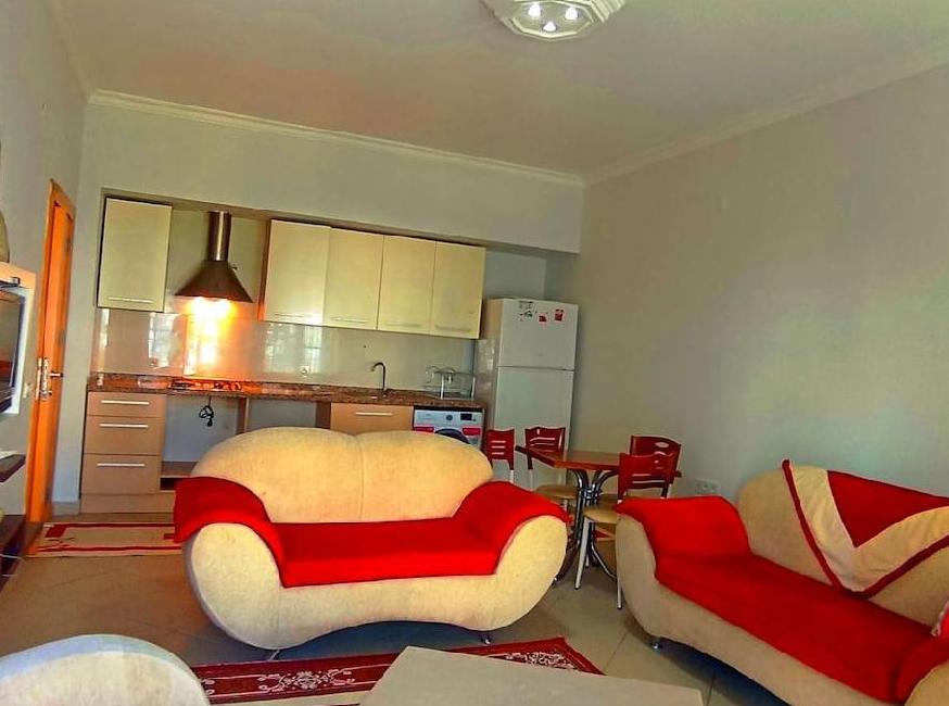 یاقوت اویمیز تورنگار