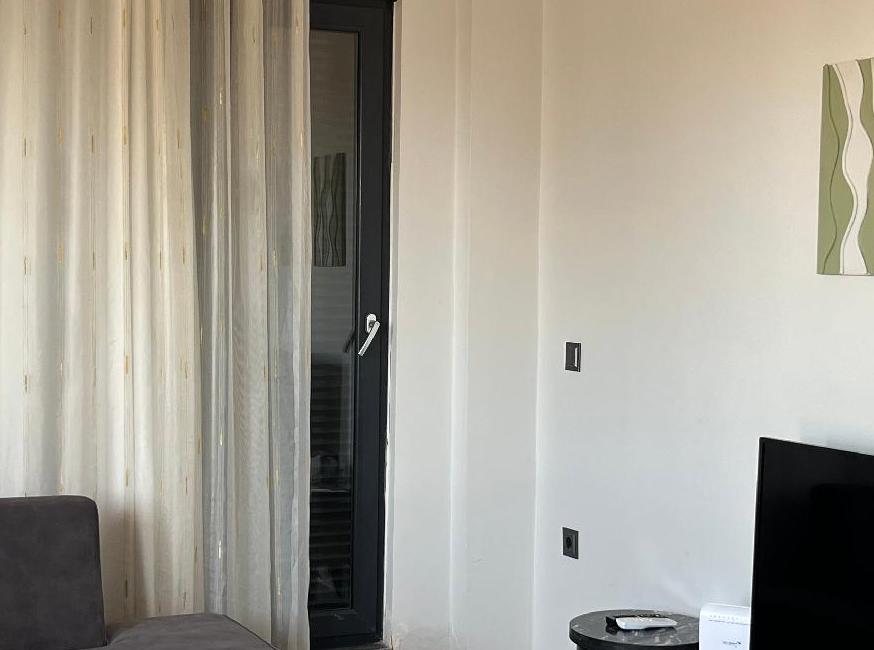 آپارتمان لوکس نزدیک فرودگاه تورنگار