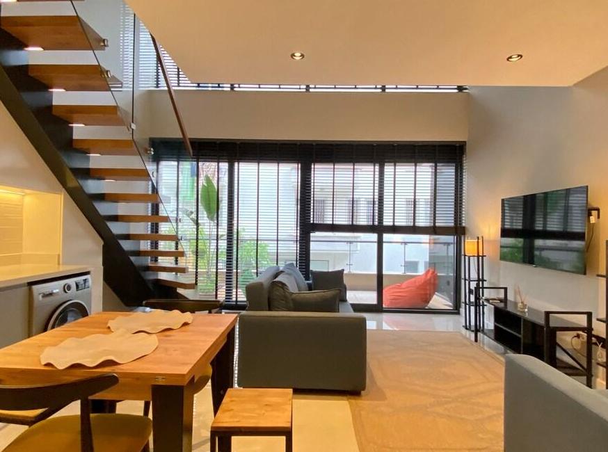 آپارتمان لوفت لوکس و وسیع، ۸۰ متری ساحل کلئوپاترا تورنگار