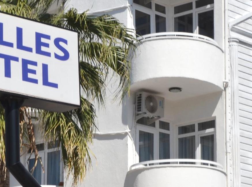 هتل ملیس اوتل تورنگار